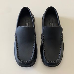 NWOT Boys Kenneth Cole Reaction Driving Loafers